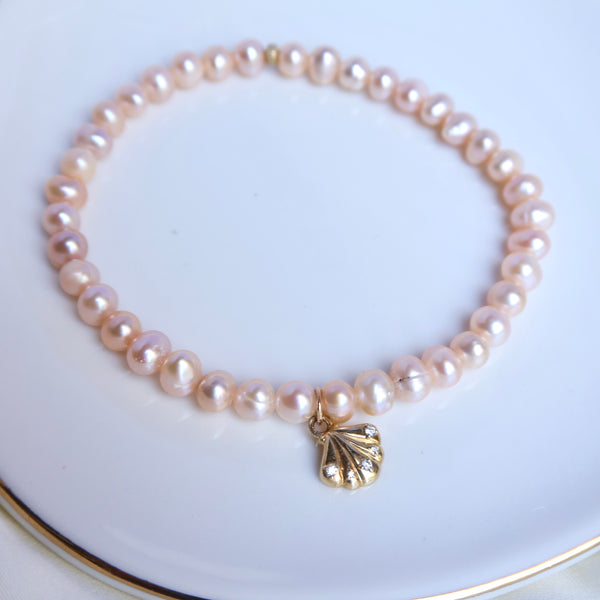 Blush Pearl + 14K Gold Diamond Shell Charm Bracelet